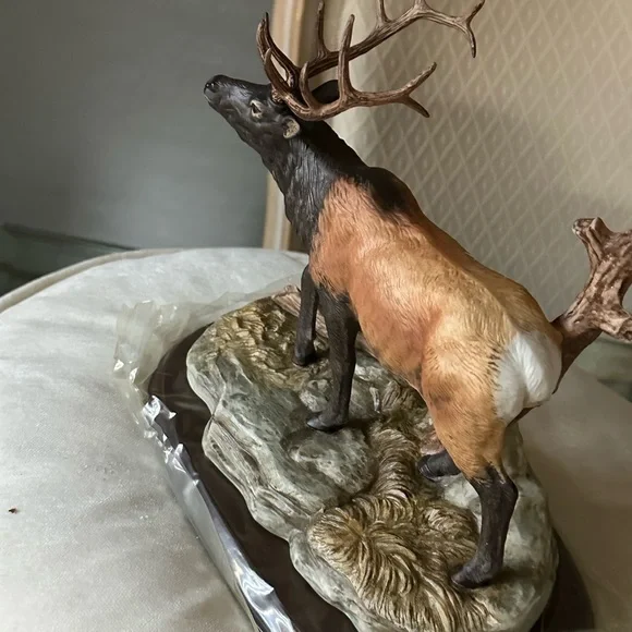 Home interiors and gifts Discontinued Gentle Giant Elk Masterpiece Porcelain - Picture 2 of 15